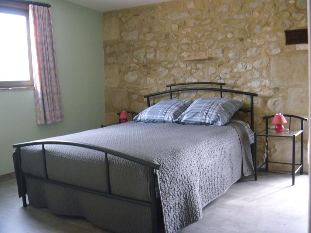 B&B La Tuquette Beaugas Pokoj fotografie