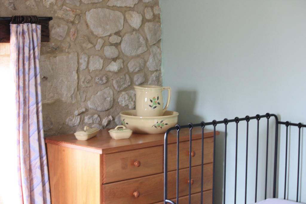 B&B La Tuquette Beaugas Pokoj fotografie